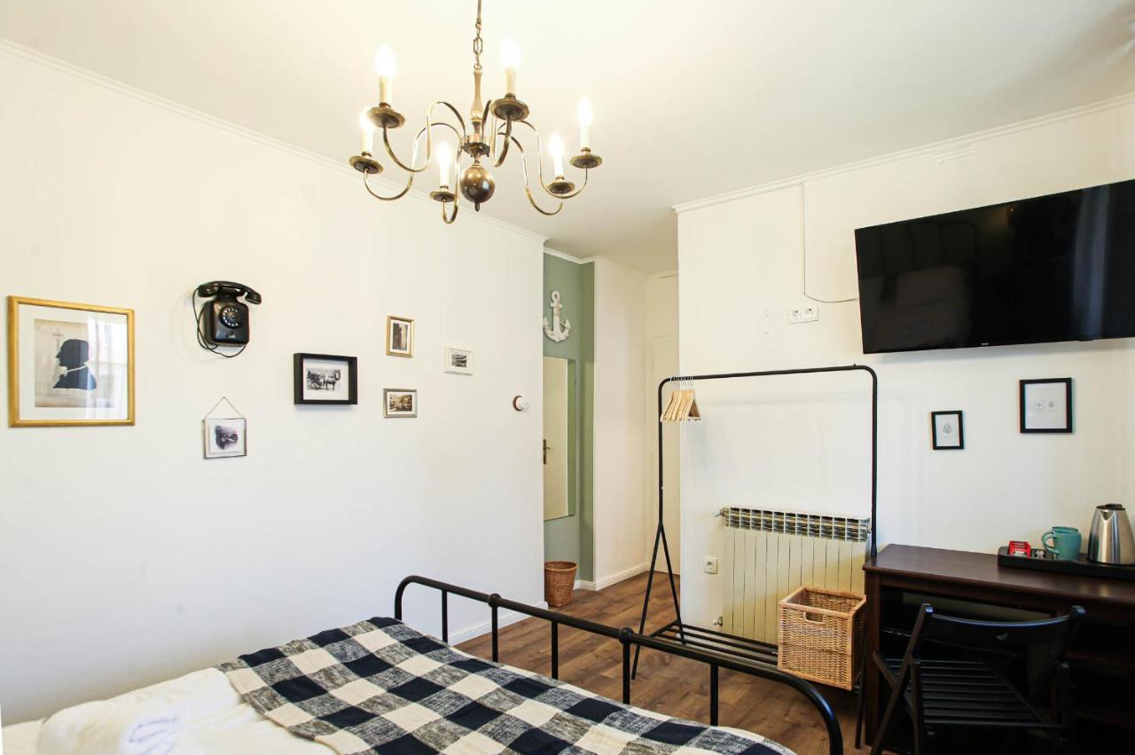 Sherlock'S Holidays Boutique Rooms Portoroz Exterior foto